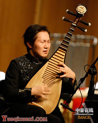 江洋.jpg