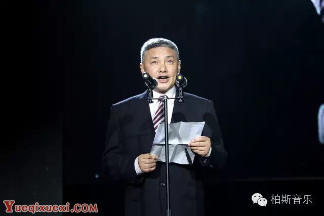 琴韵悠扬奏响华章 音乐惠民走进宜昌2.jpg