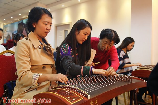 首期中国音协古筝考级教程初级师资培训在河南开班9.JPG