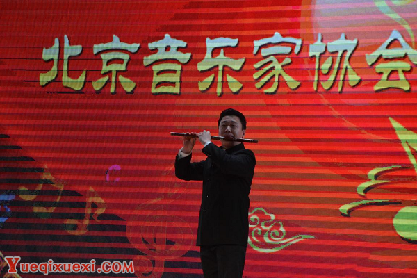 新春联谊会现场3.png