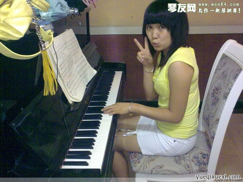 \"农村女孩的钢琴梦\"
