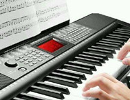 电子琴怎么按出长音