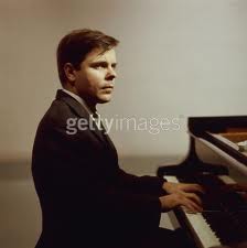 毕晓普谈练琴方法——钢琴家谈练琴第十三篇