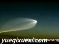 哈萨克斯坦阿拉木图拍到巨大尾流的UFO